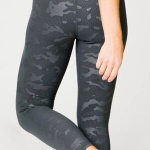 ZYIA Kids Charcoal Camouflage Leggings
